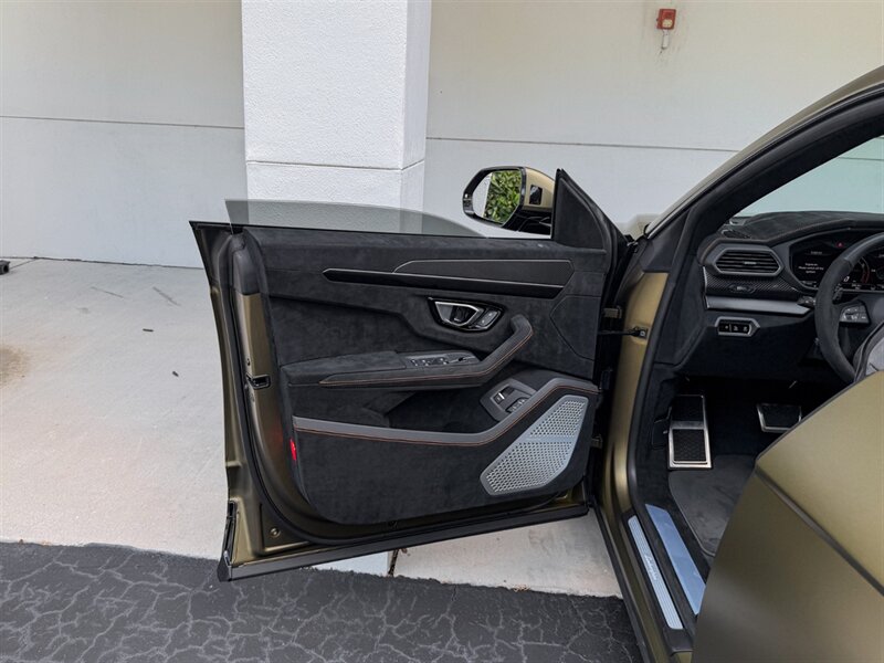 2024 Lamborghini Urus Performante - Photo 22 - Bonita Springs, FL 34134