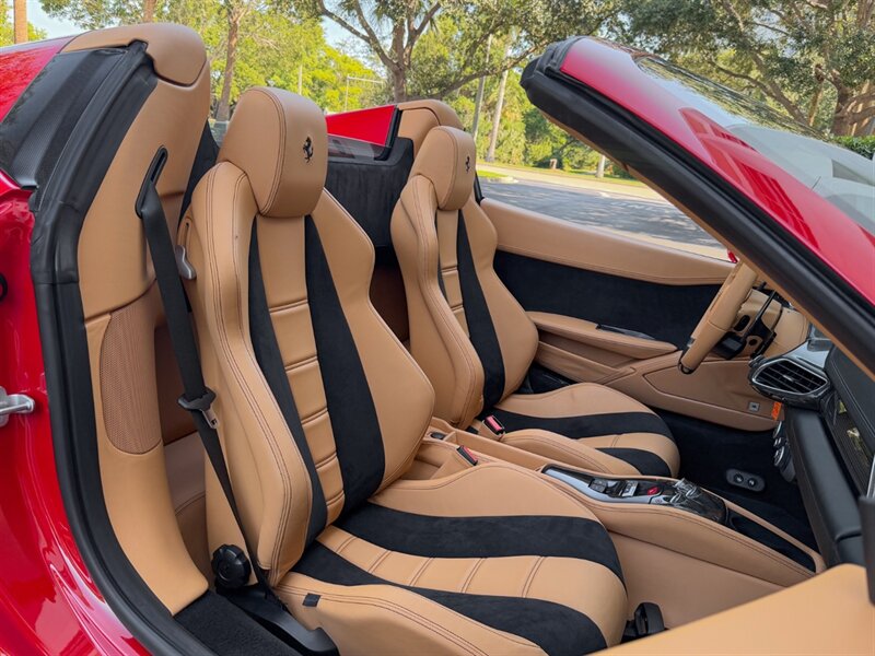 2014 Ferrari 458 Spider - Photo 29 - Bonita Springs, FL 34134