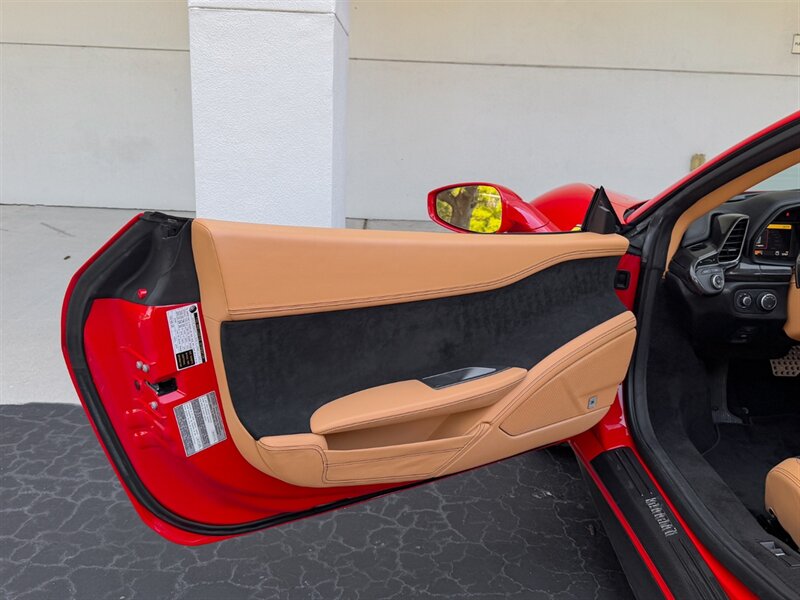 2014 Ferrari 458 Spider - Photo 23 - Bonita Springs, FL 34134