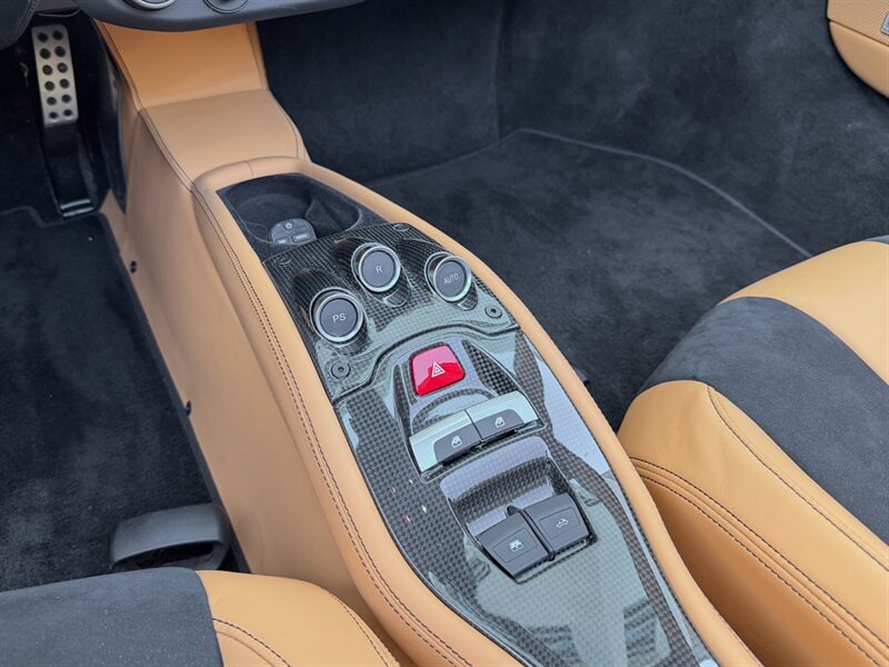 2014 Ferrari 458 Spider - Photo 17 - Bonita Springs, FL 34134