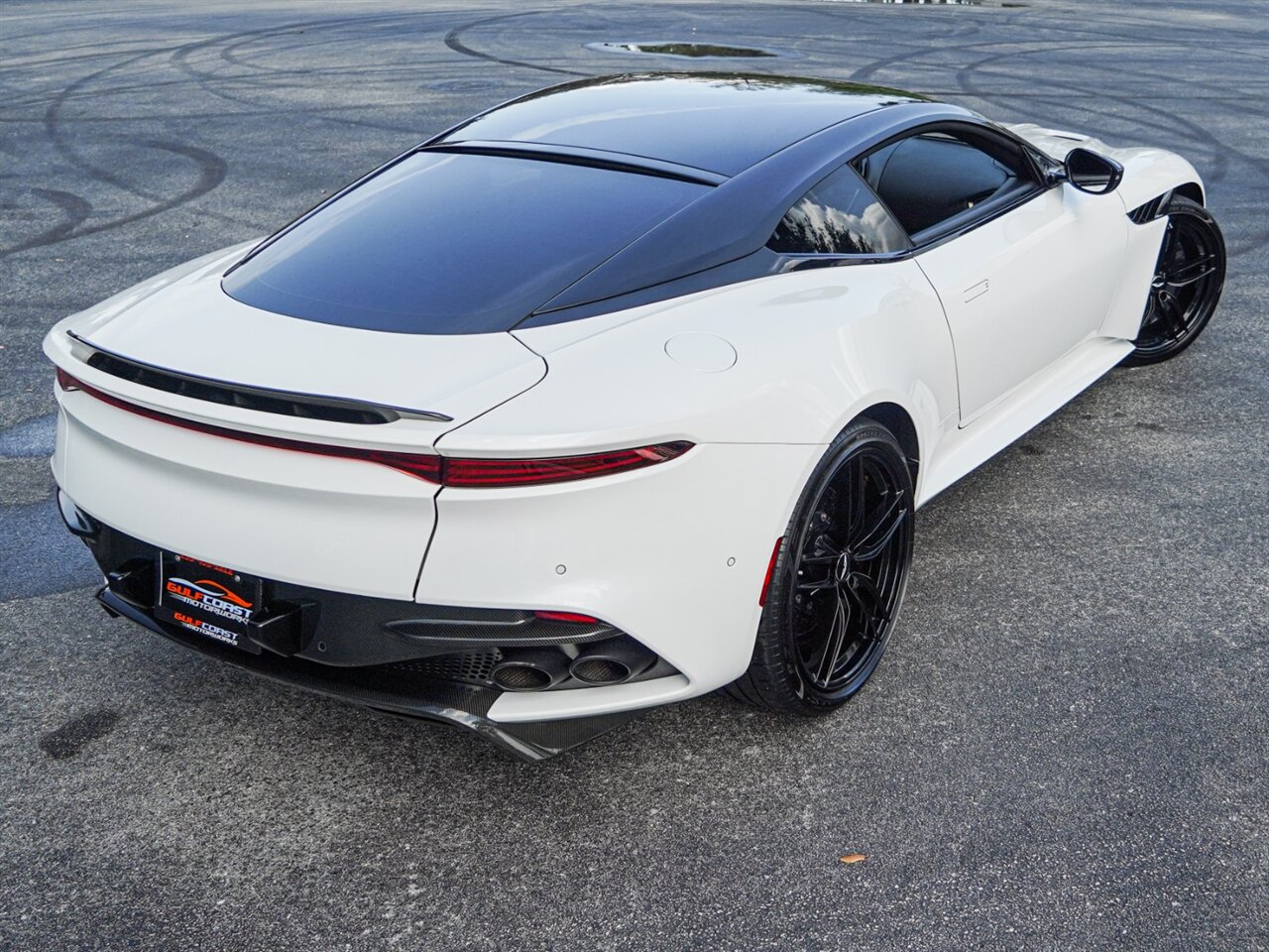 2019 Aston Martin DBS Superleggera   - Photo 50 - Bonita Springs, FL 34134