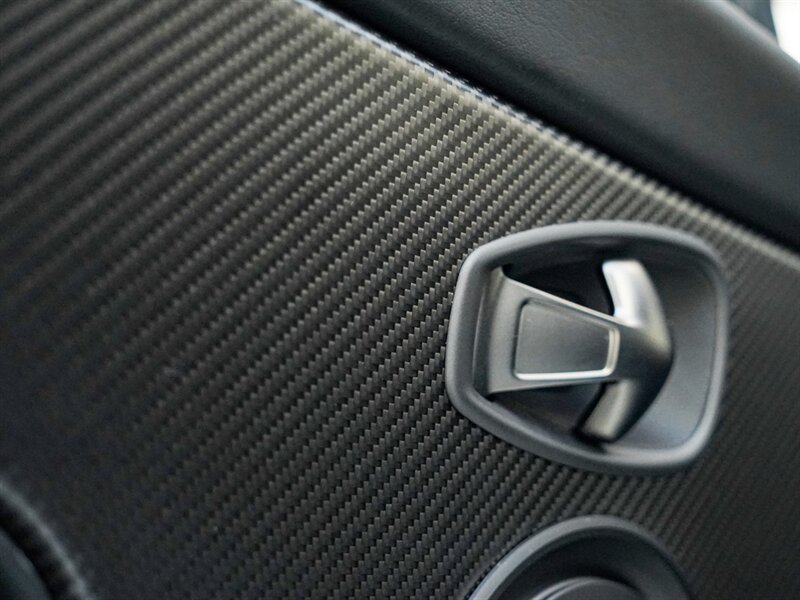 2019 Aston Martin DBS Superleggera - Photo 23 - Bonita Springs, FL 34134