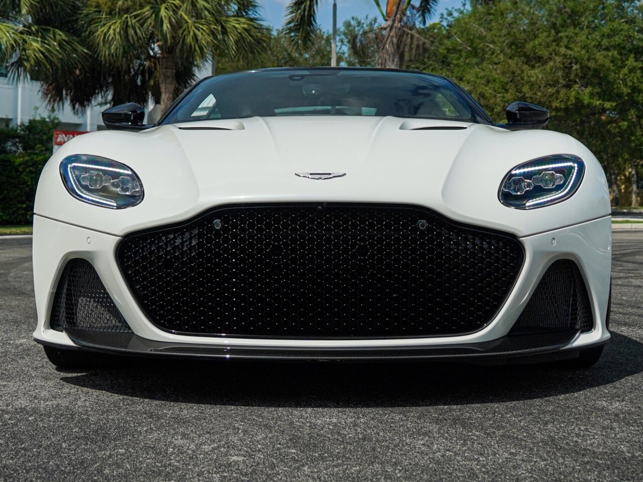 2019 Aston Martin DBS Superleggera   - Photo 61 - Bonita Springs, FL 34134