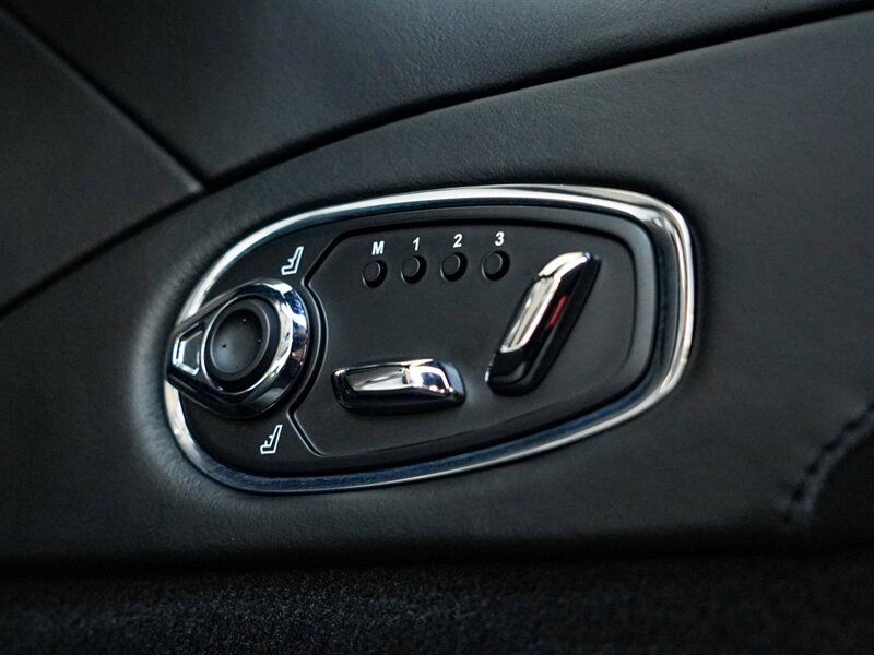 2019 Aston Martin DBS Superleggera - Photo 18 - Bonita Springs, FL 34134