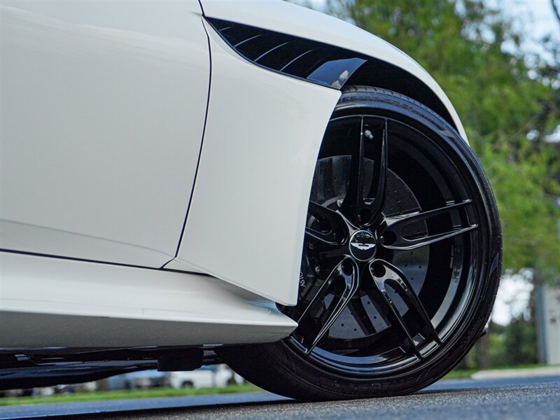 2019 Aston Martin DBS Superleggera - Photo 51 - Bonita Springs, FL 34134