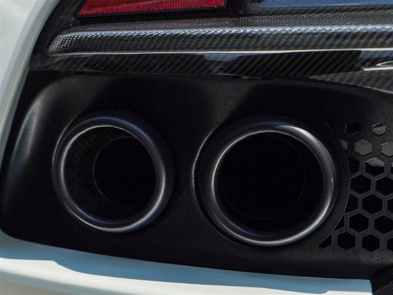 2019 Aston Martin DBS Superleggera - Photo 48 - Bonita Springs, FL 34134