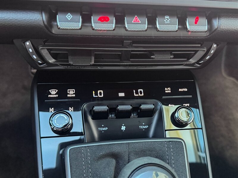 2023 Porsche 911 Carrera GTS   - Photo 17 - Bonita Springs, FL 34134