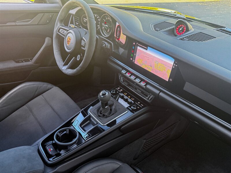 2023 Porsche 911 Carrera GTS   - Photo 36 - Bonita Springs, FL 34134