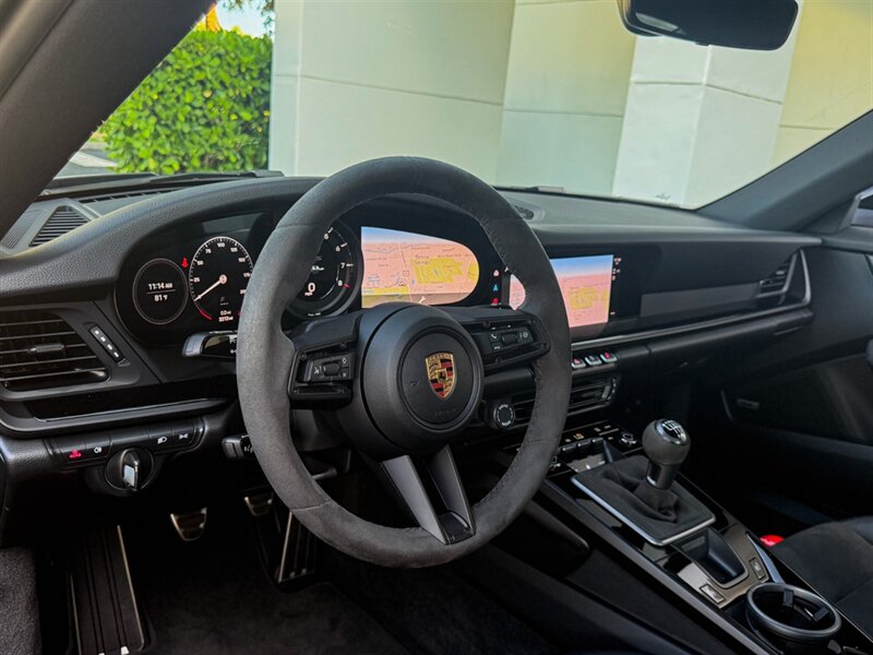 2023 Porsche 911 Carrera GTS   - Photo 11 - Bonita Springs, FL 34134