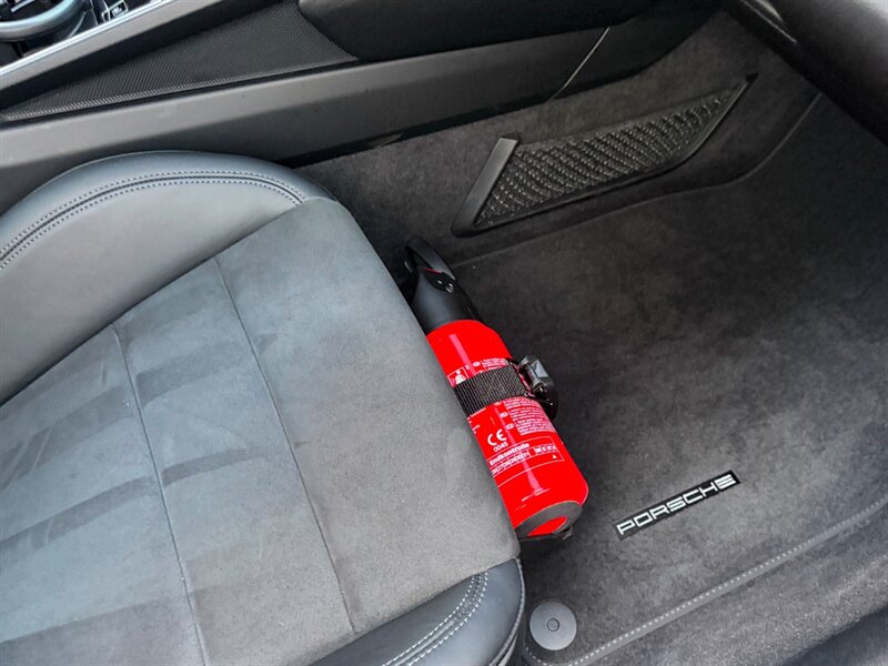 2023 Porsche 911 Carrera GTS   - Photo 33 - Bonita Springs, FL 34134