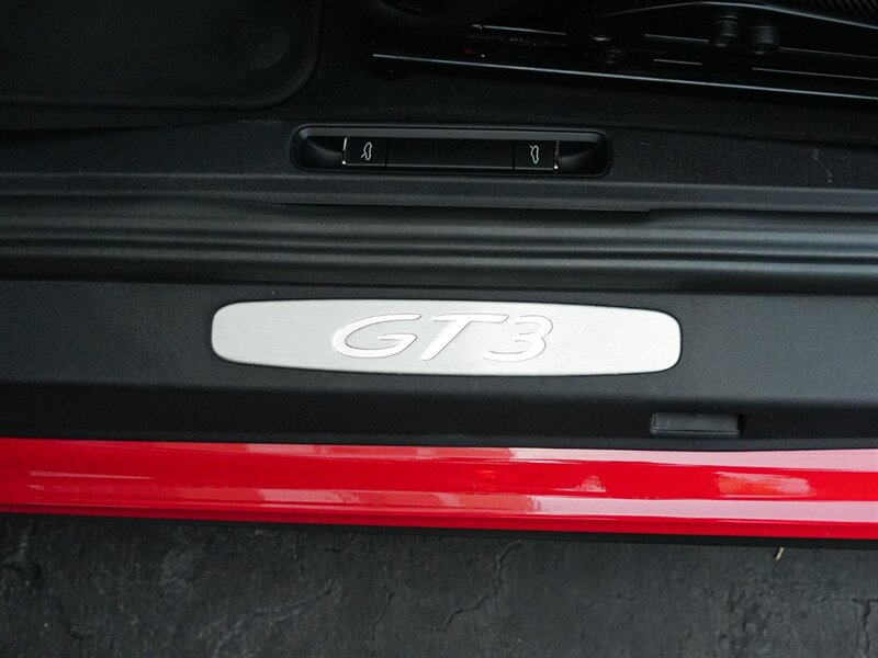 2018 Porsche 911 GT3 - Photo 31 - Bonita Springs, FL 34134