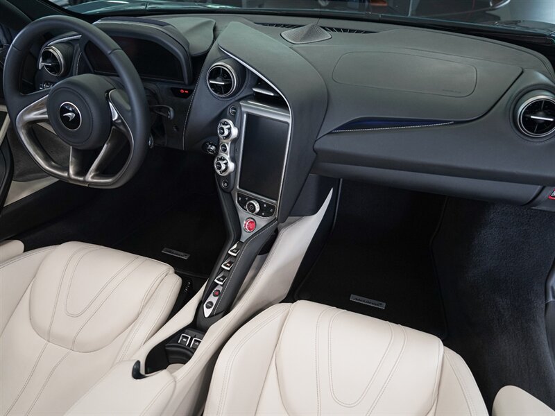 2020 McLaren 720S Spider Performance - Photo 53 - Bonita Springs, FL 34134