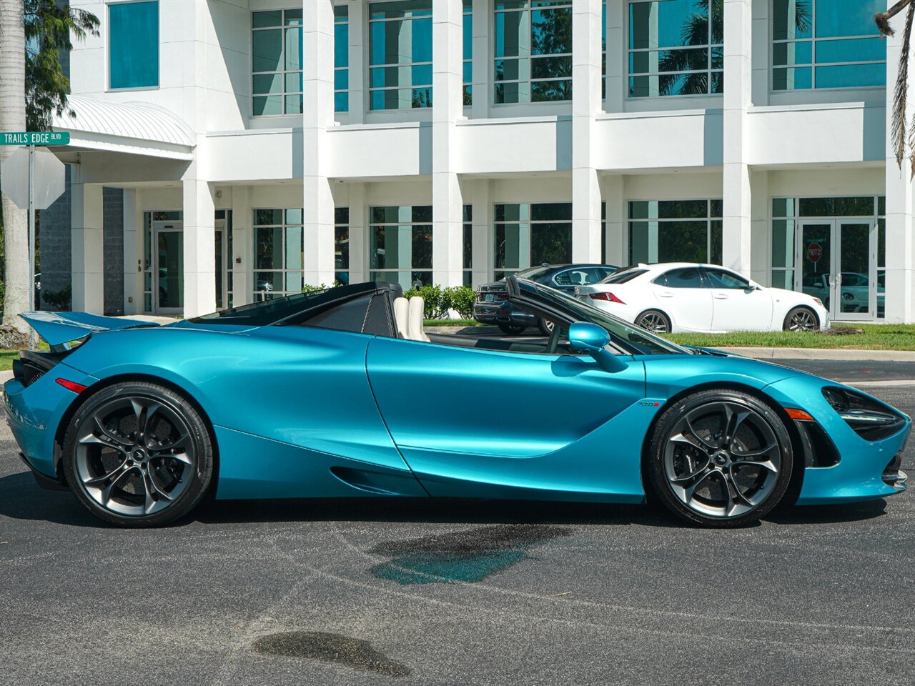 2020 McLaren 720S Spider Performance   - Photo 38 - Bonita Springs, FL 34134