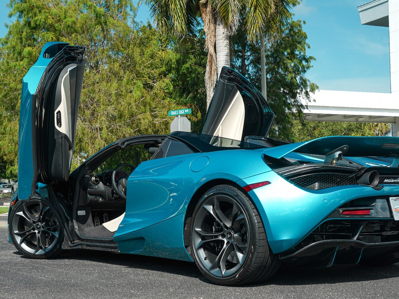 2020 McLaren 720S Spider Performance   - Photo 23 - Bonita Springs, FL 34134