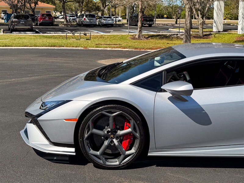 2023 Lamborghini Huracan Tecnica - Photo 48 - Bonita Springs, FL 34134