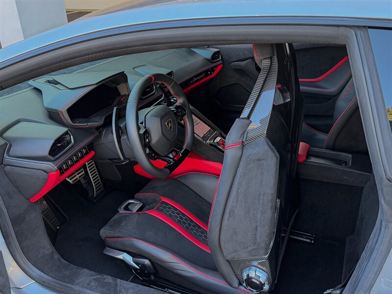 2023 Lamborghini Huracan Tecnica - Photo 26 - Bonita Springs, FL 34134