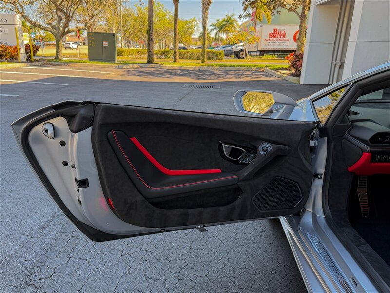 2023 Lamborghini Huracan Tecnica - Photo 27 - Bonita Springs, FL 34134