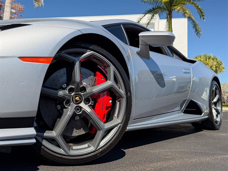 2023 Lamborghini Huracan Tecnica - Photo 12 - Bonita Springs, FL 34134