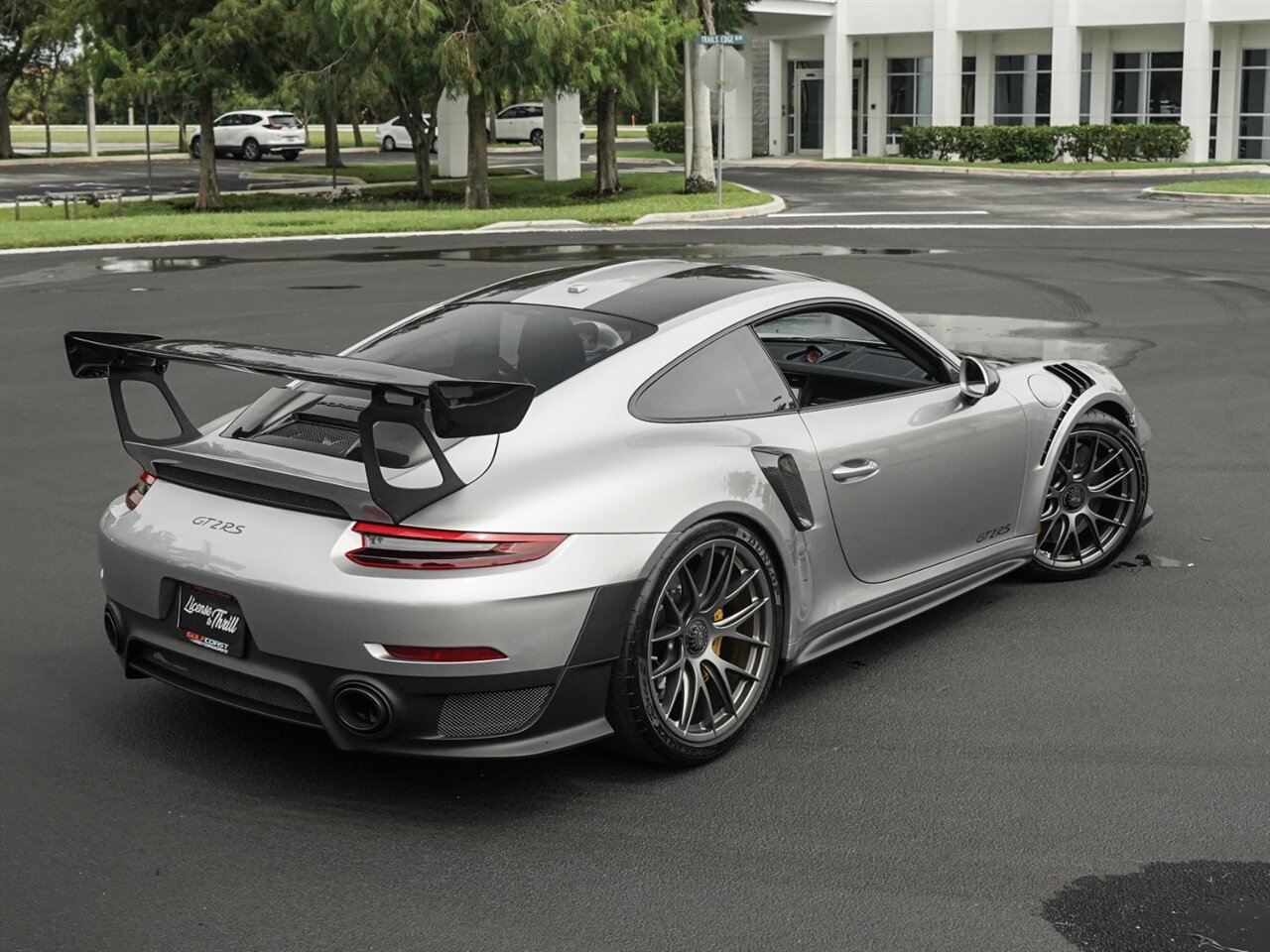 2018 Porsche 911 GT2 RS   - Photo 71 - Bonita Springs, FL 34134