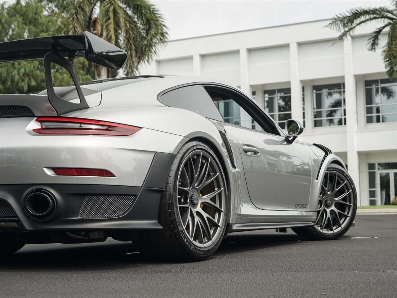 2018 Porsche 911 GT2 RS   - Photo 70 - Bonita Springs, FL 34134