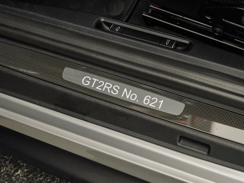 2018 Porsche 911 GT2 RS - Photo 31 - Bonita Springs, FL 34134