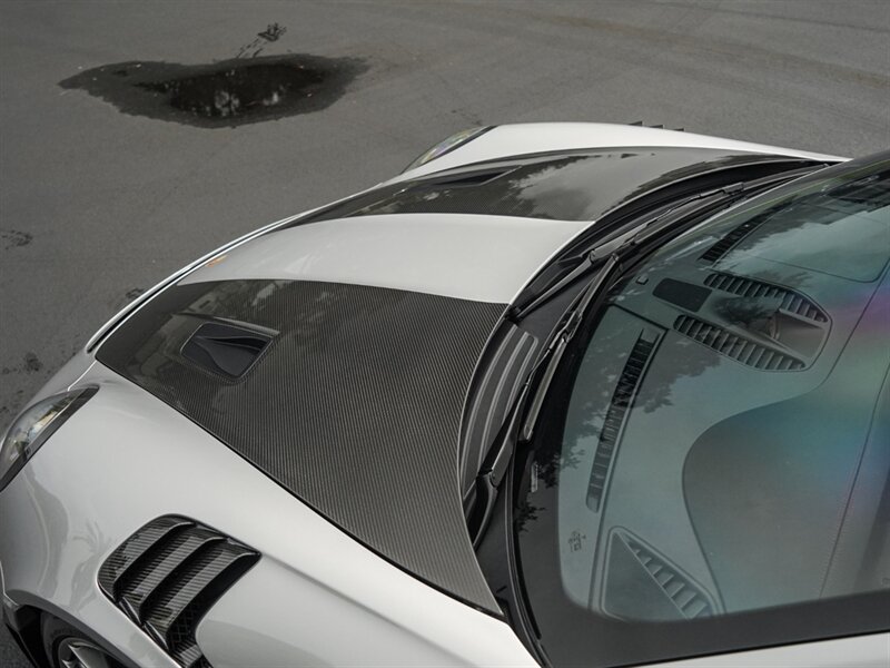 2018 Porsche 911 GT2 RS - Photo 8 - Bonita Springs, FL 34134