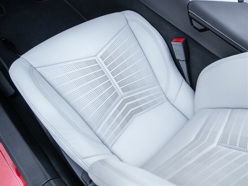 2021 Chevrolet Corvette Stingray - Photo 18 - Bonita Springs, FL 34134