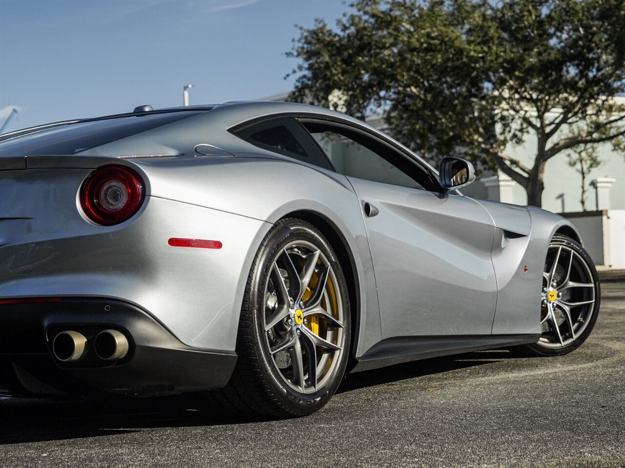 2016 Ferrari F12berlinetta   - Photo 63 - Bonita Springs, FL 34134