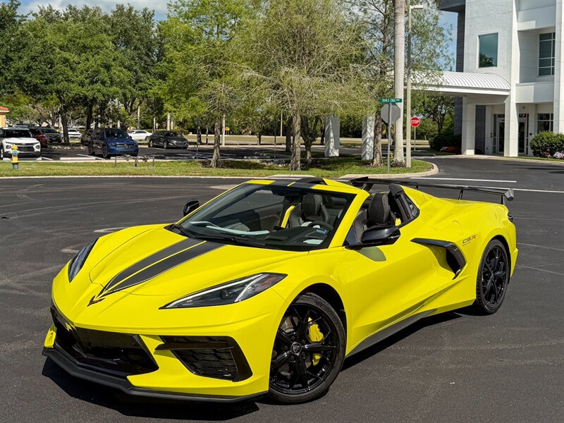 2022 Chevrolet Corvette Stingray   - Photo 8 - Bonita Springs, FL 34134