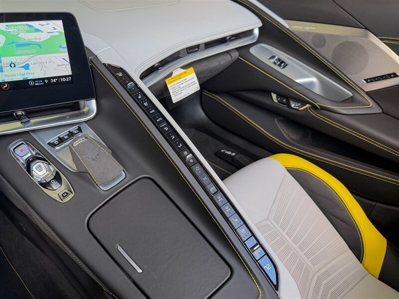 2022 Chevrolet Corvette Stingray   - Photo 18 - Bonita Springs, FL 34134