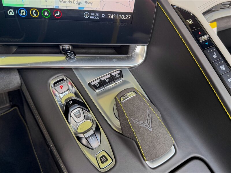 2022 Chevrolet Corvette Stingray   - Photo 17 - Bonita Springs, FL 34134