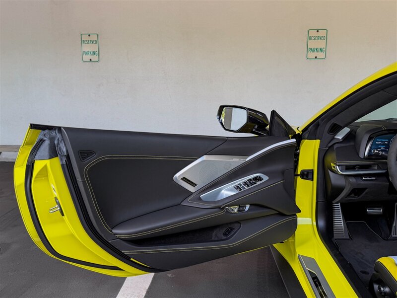 2022 Chevrolet Corvette Stingray   - Photo 22 - Bonita Springs, FL 34134