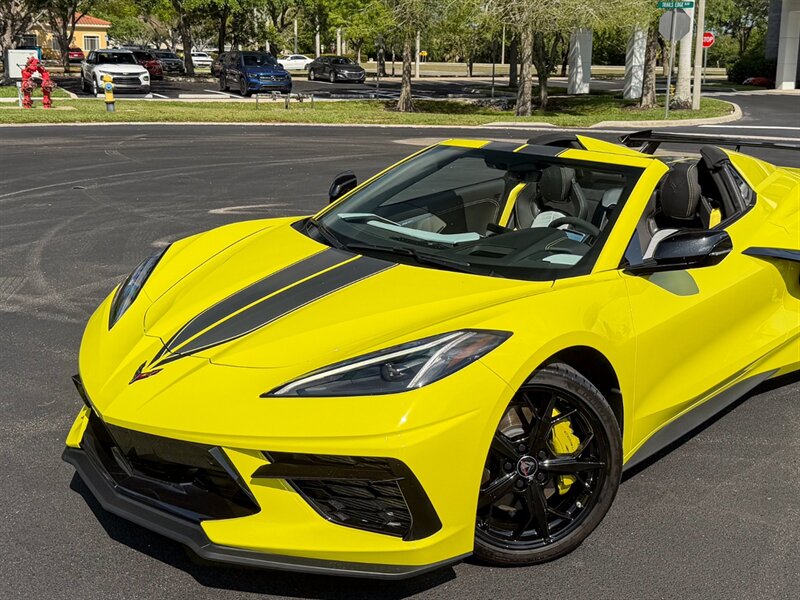 2022 Chevrolet Corvette Stingray   - Photo 9 - Bonita Springs, FL 34134