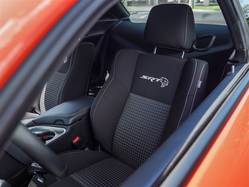 2021 Dodge Challenger SRT Super Stock   - Photo 8 - Bonita Springs, FL 34134