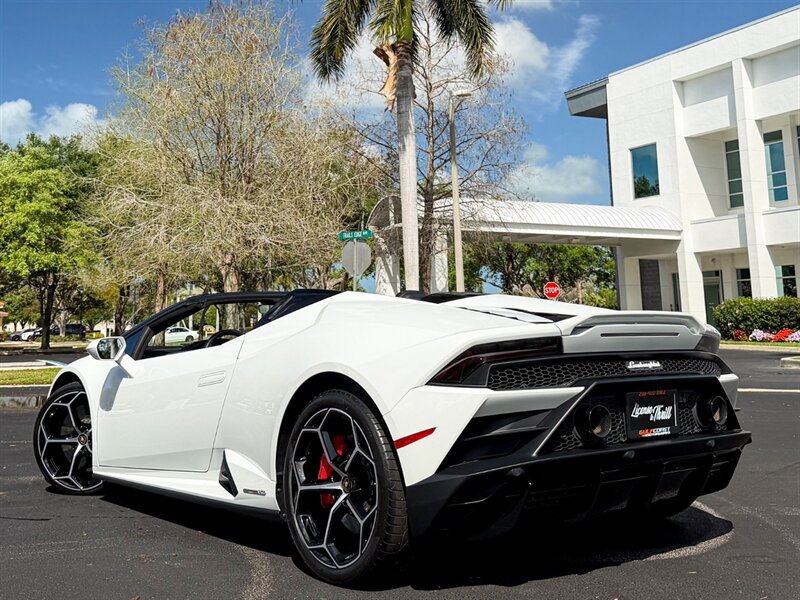 2020 Lamborghini Huracan EVO Spyder   - Photo 47 - Bonita Springs, FL 34134
