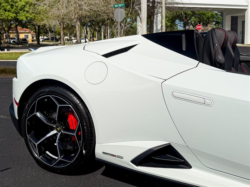 2020 Lamborghini Huracan EVO Spyder   - Photo 64 - Bonita Springs, FL 34134