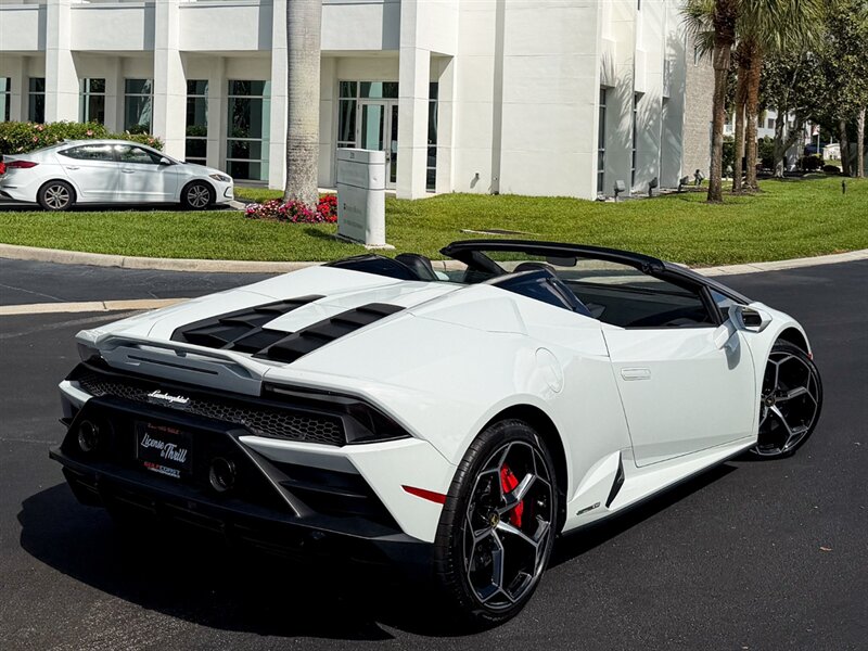 2020 Lamborghini Huracan EVO Spyder   - Photo 62 - Bonita Springs, FL 34134