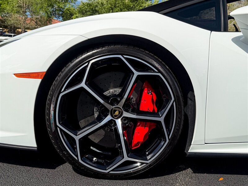 2020 Lamborghini Huracan EVO Spyder   - Photo 43 - Bonita Springs, FL 34134