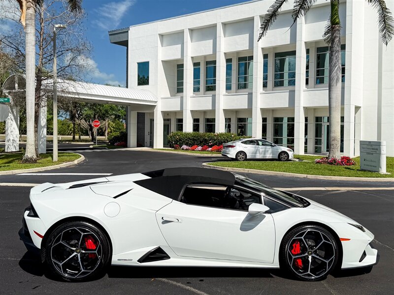 2020 Lamborghini Huracan EVO Spyder   - Photo 72 - Bonita Springs, FL 34134