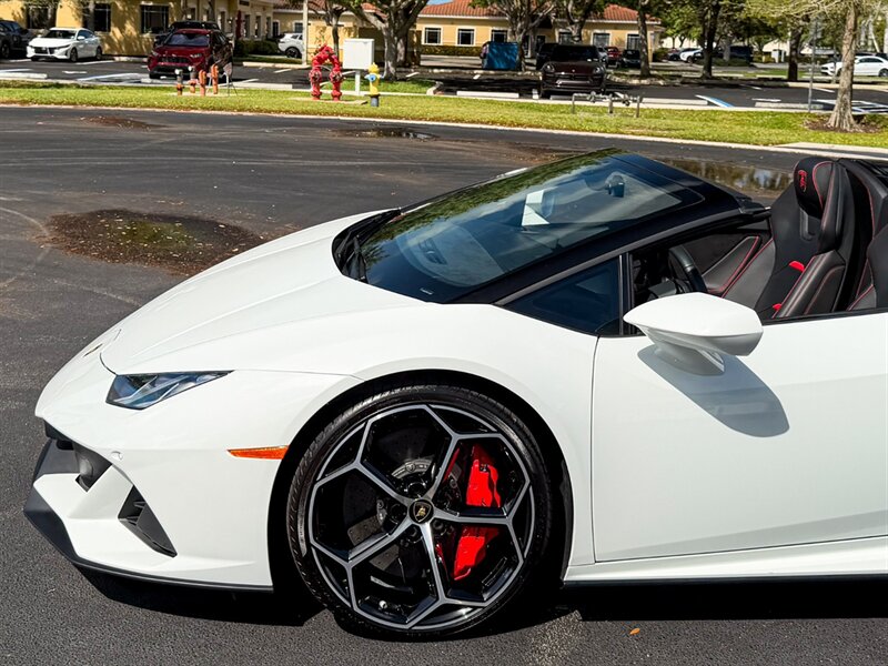 2020 Lamborghini Huracan EVO Spyder   - Photo 42 - Bonita Springs, FL 34134