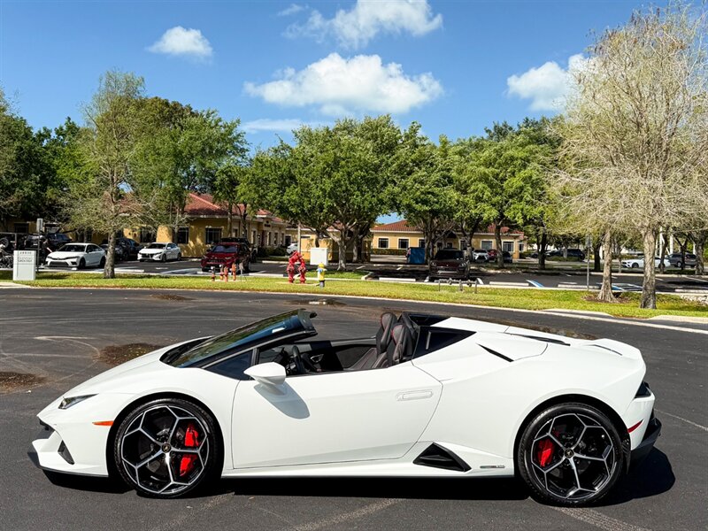 2020 Lamborghini Huracan EVO Spyder   - Photo 41 - Bonita Springs, FL 34134