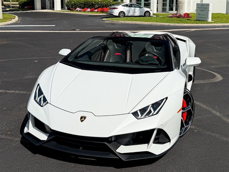 2020 Lamborghini Huracan EVO Spyder   - Photo 8 - Bonita Springs, FL 34134