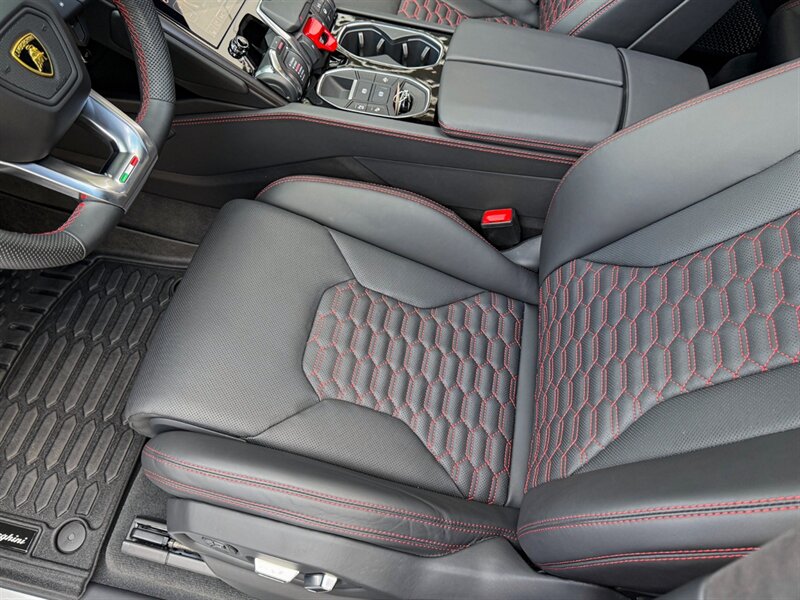 2024 Lamborghini Urus S - Photo 25 - Bonita Springs, FL 34134