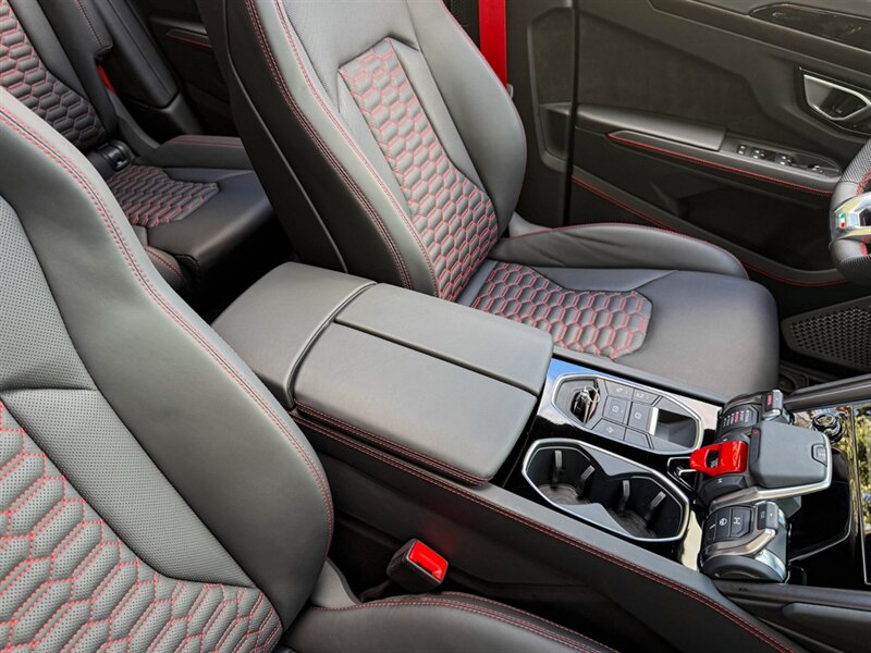 2024 Lamborghini Urus S - Photo 42 - Bonita Springs, FL 34134