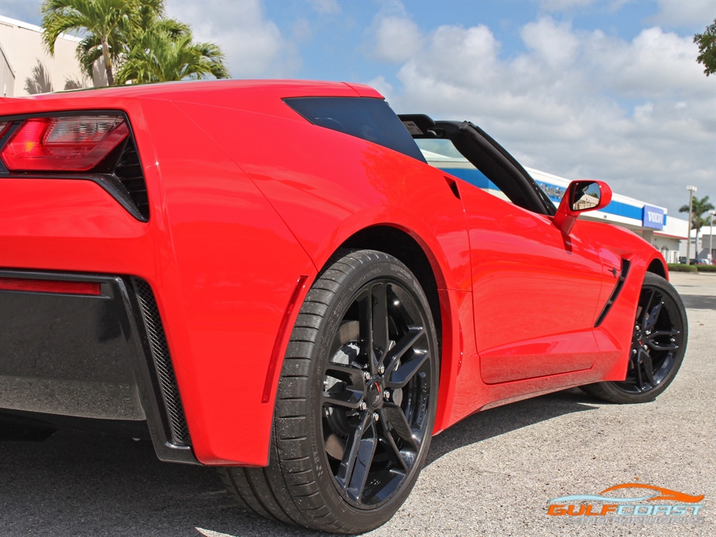 2018 Chevrolet Corvette Stingray   - Photo 15 - Bonita Springs, FL 34134