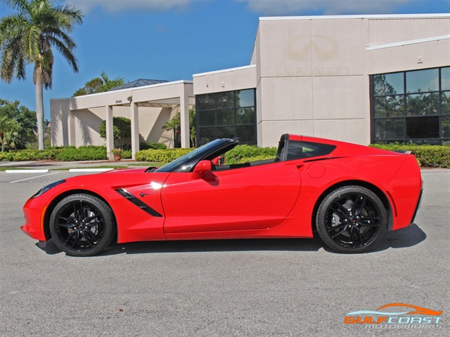 2018 Chevrolet Corvette Stingray   - Photo 4 - Bonita Springs, FL 34134