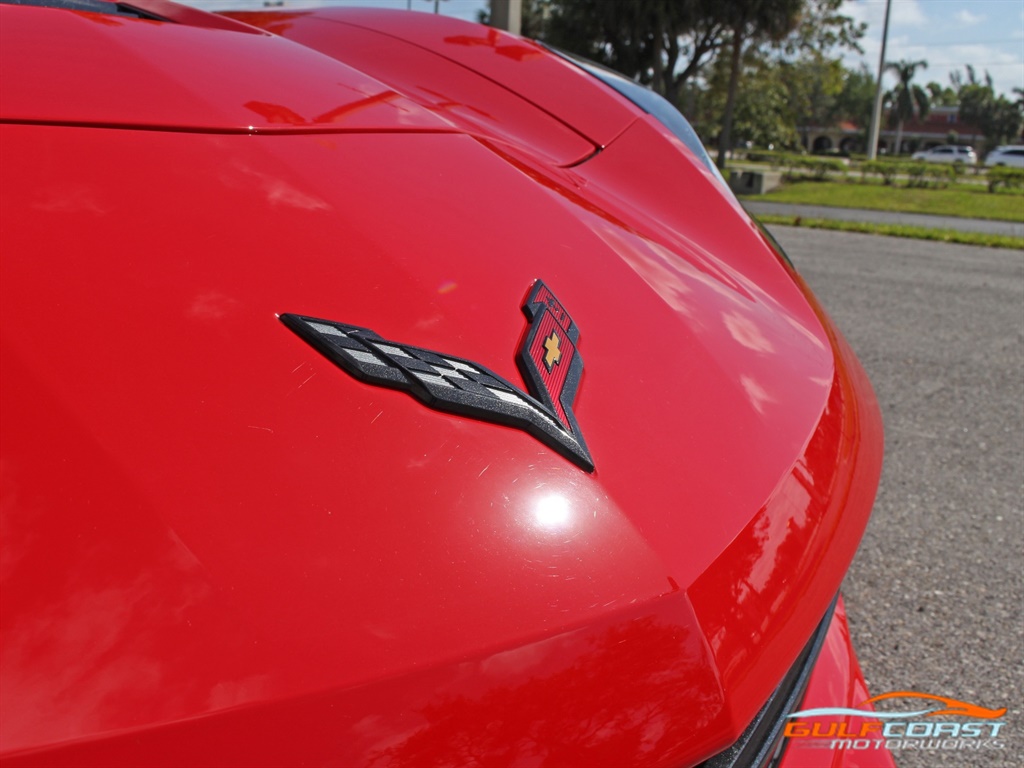 2018 Chevrolet Corvette Stingray   - Photo 8 - Bonita Springs, FL 34134