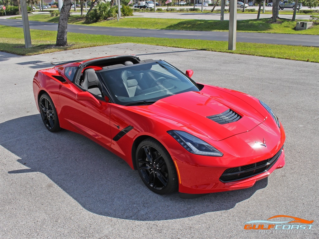 2018 Chevrolet Corvette Stingray   - Photo 9 - Bonita Springs, FL 34134