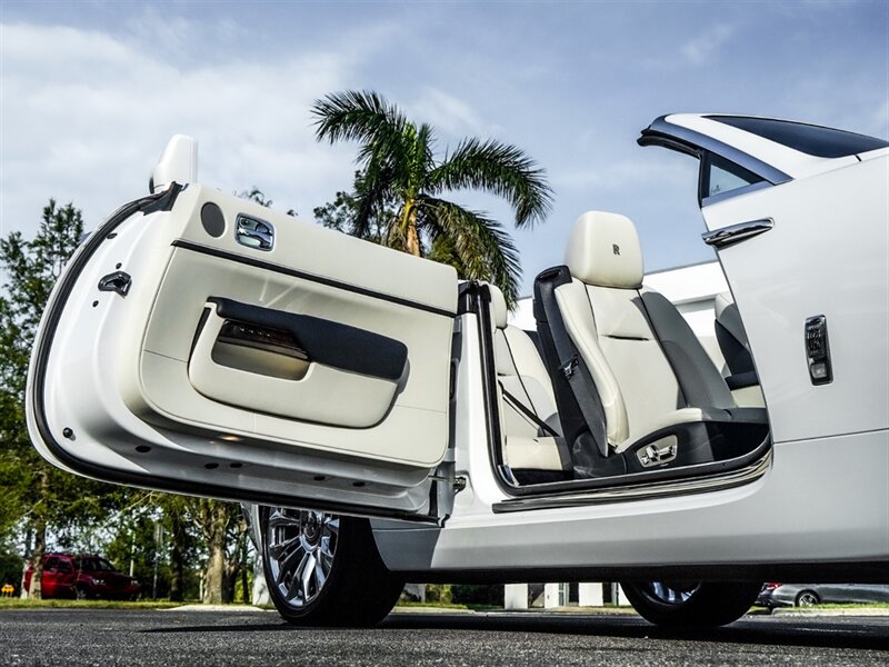 2020 Rolls-Royce Dawn - Photo 53 - Bonita Springs, FL 34134