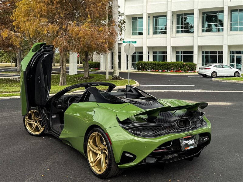 2025 McLaren 750S Spider   - Photo 39 - Bonita Springs, FL 34134